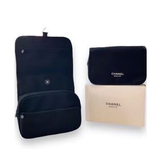 NIB Chanel Beauté Travel Toiletries Bag